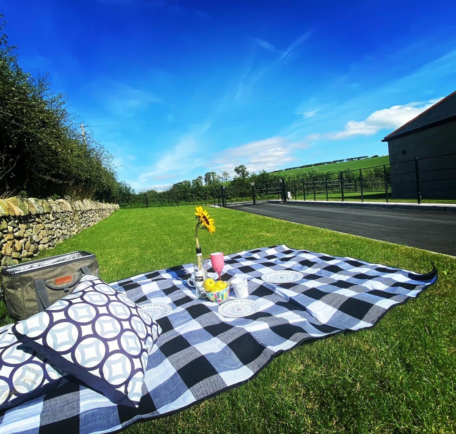 The Gate Lodge At Dunnanew - 4 Star- Sleeps 5 Seaforde Экстерьер фото